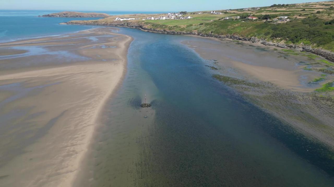 Llety Teifi Guest House Cardigan Eksteriør bilde