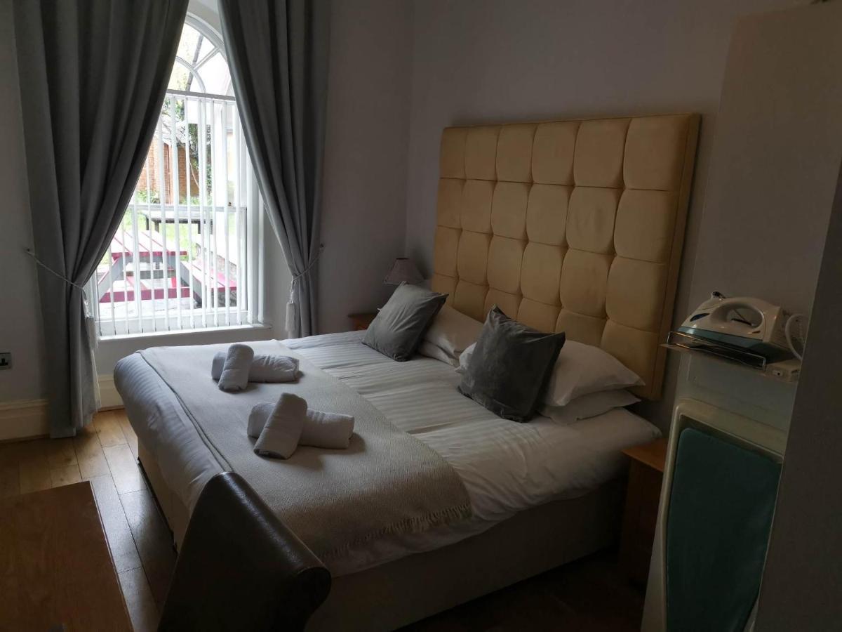 Llety Teifi Guest House Cardigan Eksteriør bilde